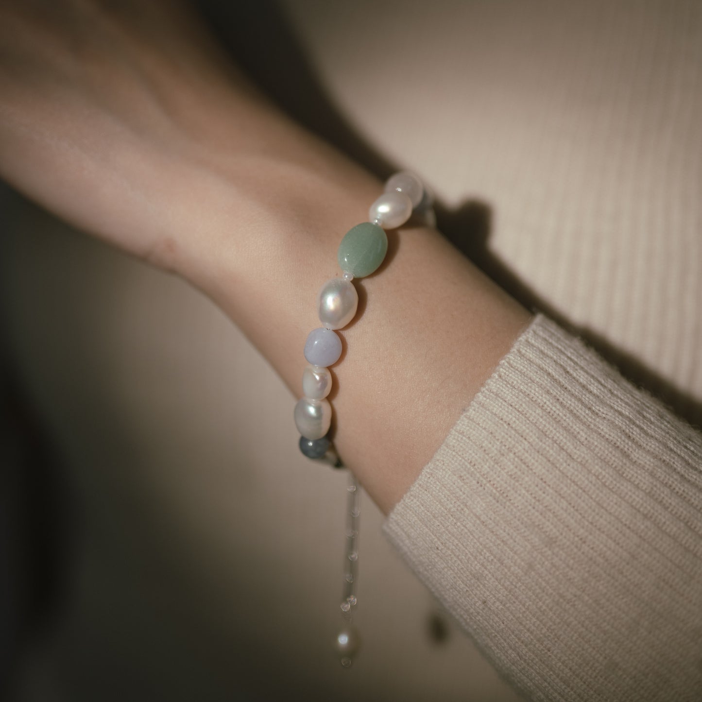 Cool Tone Pearl Bracelet