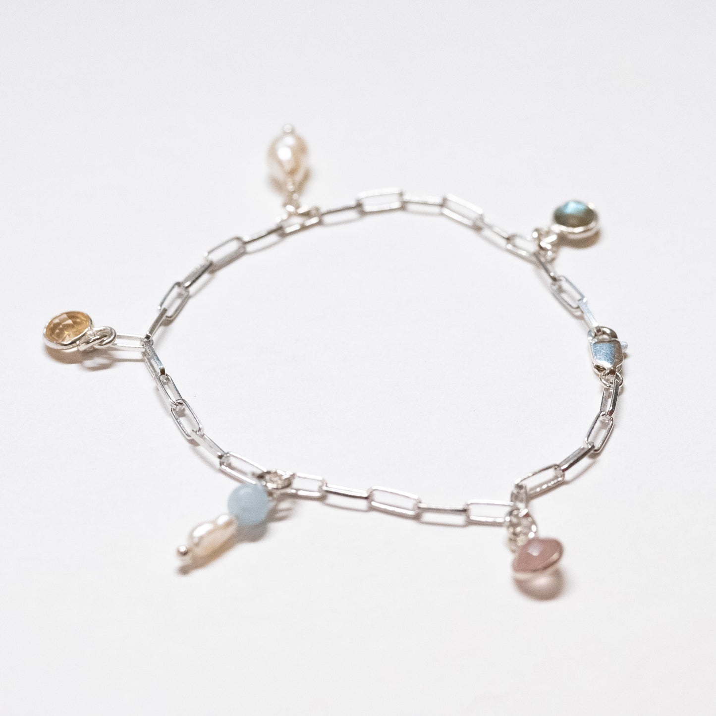 Mini Chainlink Charm Bracelet