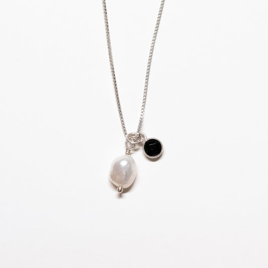 Pearl Pendant Necklace with Black Onyx