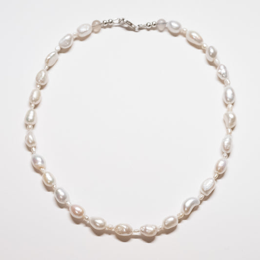 Pearl Necklace - Collar