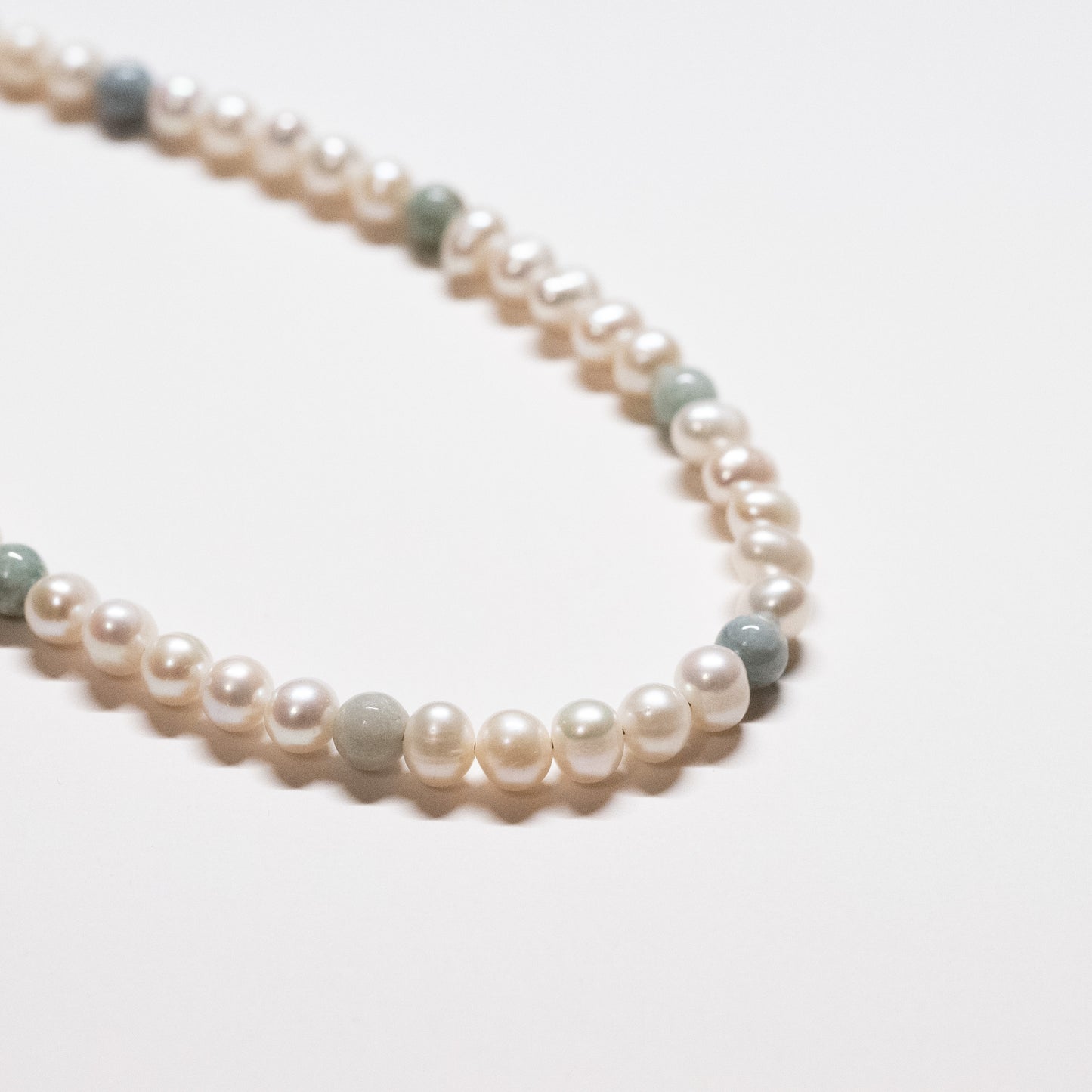 Pearl Necklace - Jade