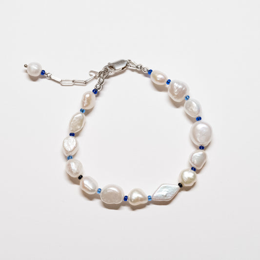 Pearl Bracelet - Blue Beads with Diamond Pearl