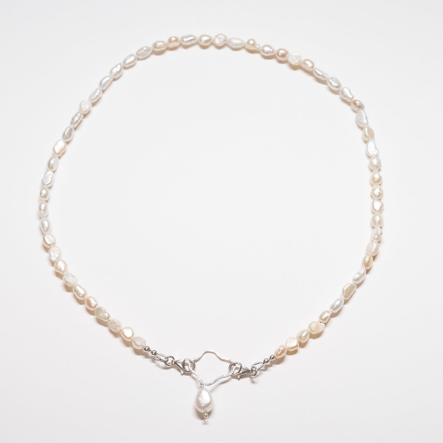 2-in-1 Pearl Necklace With Pendant Drop