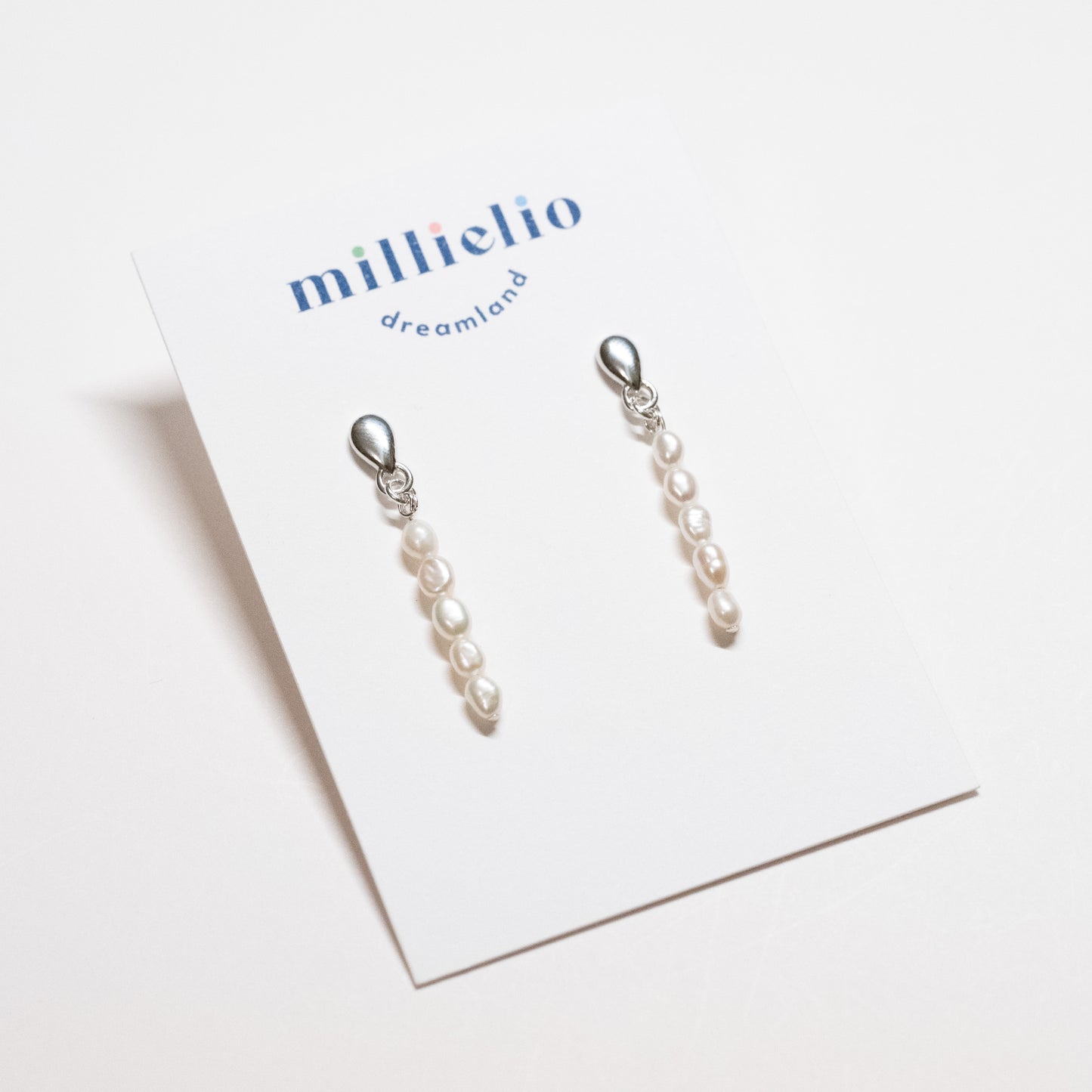 Mini Pearl Earring Drops