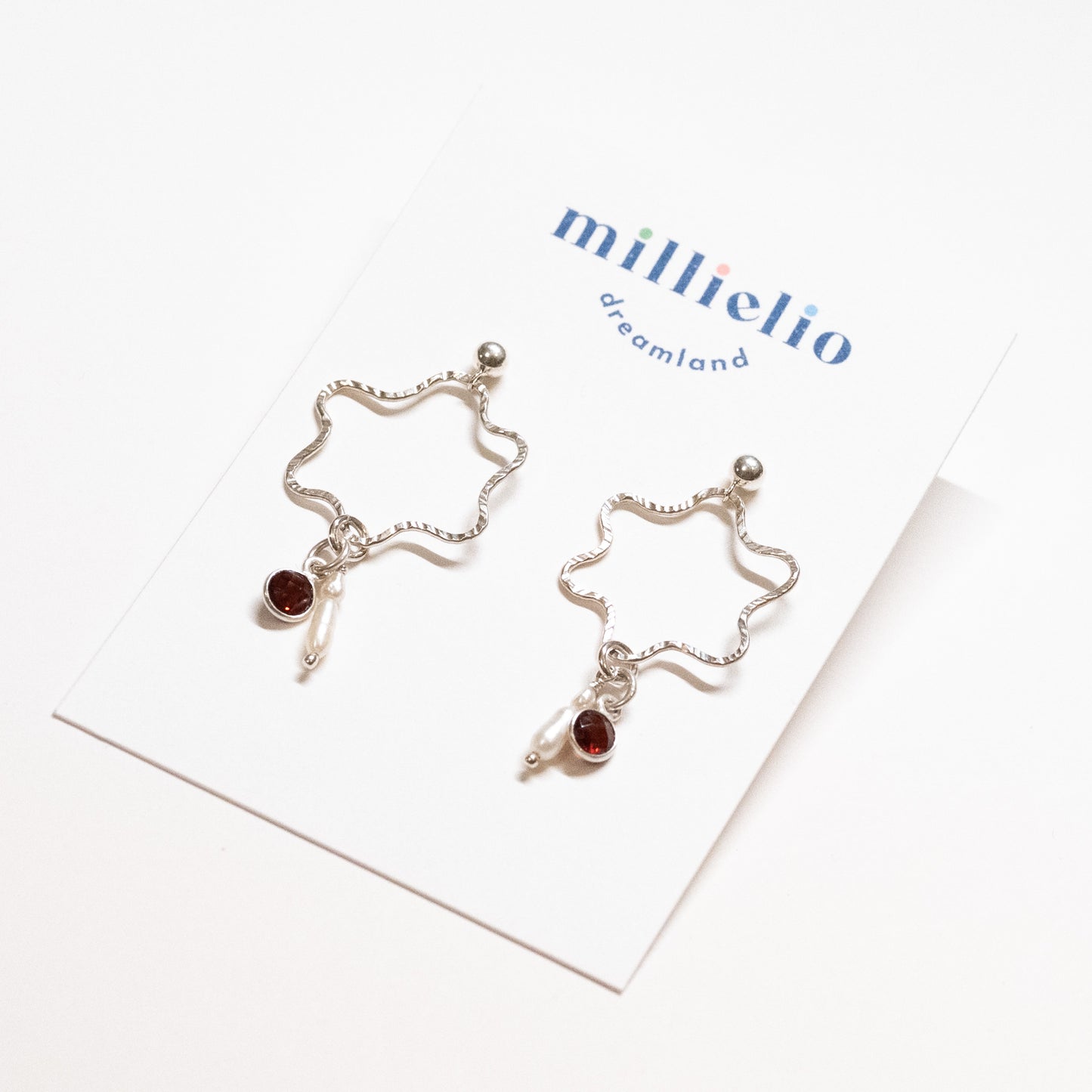 Squiggly Earrings - Pearl + Garnet