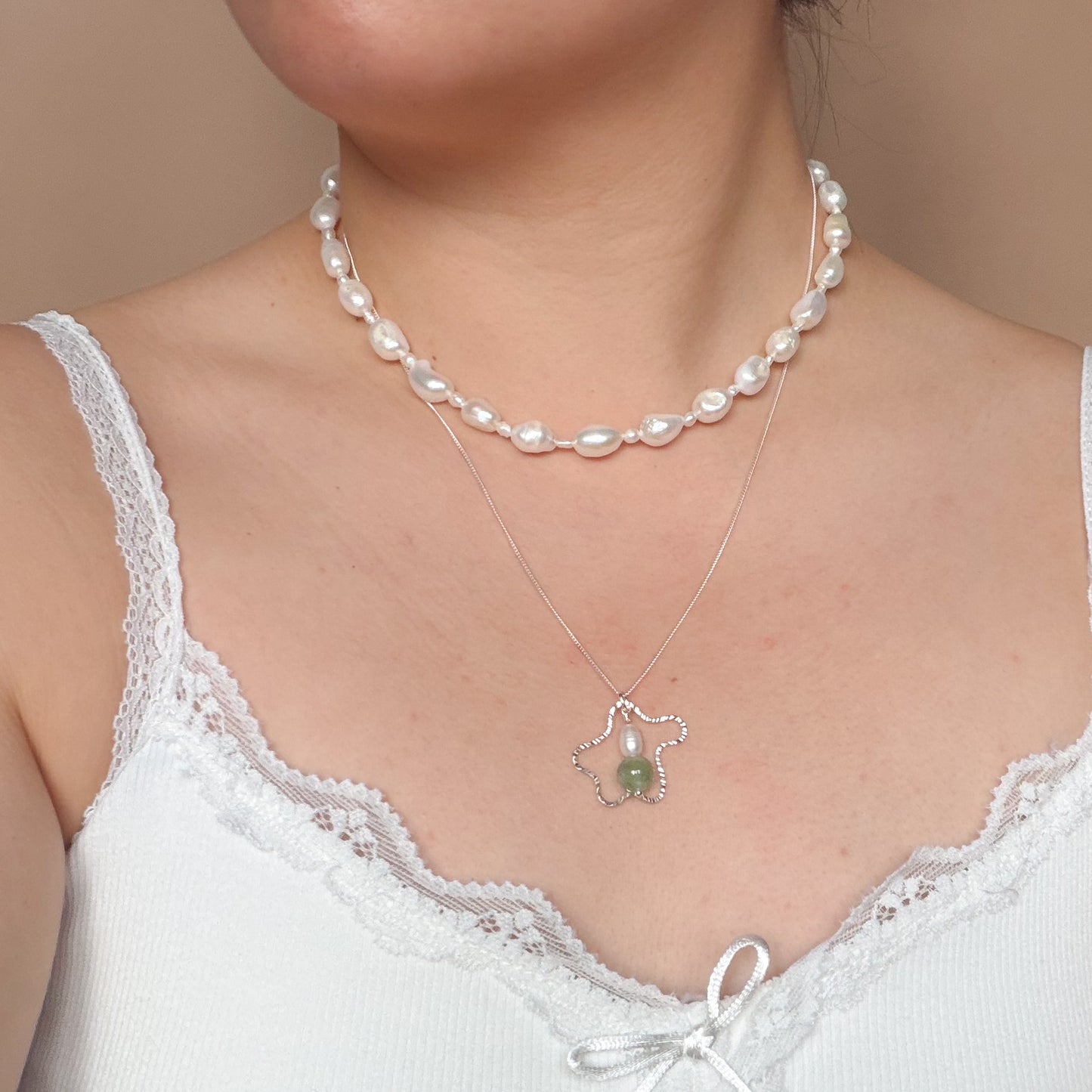 Pearl Necklace - Collar