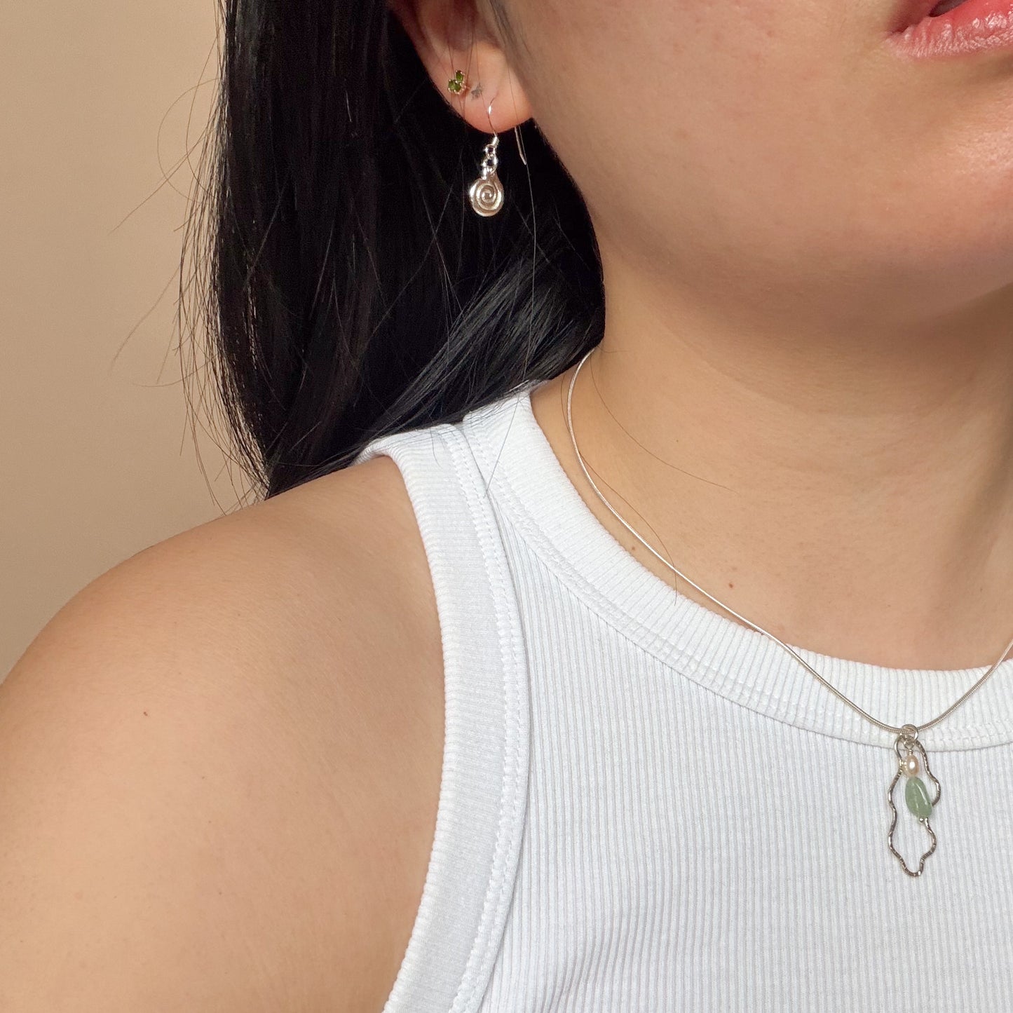 Squiggly Pendant Necklace - Aventurine